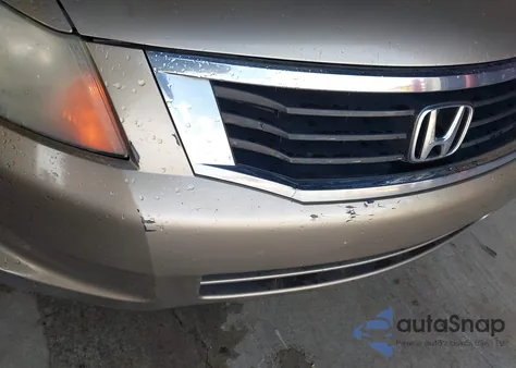 2009 Honda Accord 2.4 Ex from USA, damaged, VIN 1HGCP26719A027015